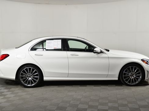 Used 2019 Mercedes-Benz C 300 4MATIC Sedan image 8