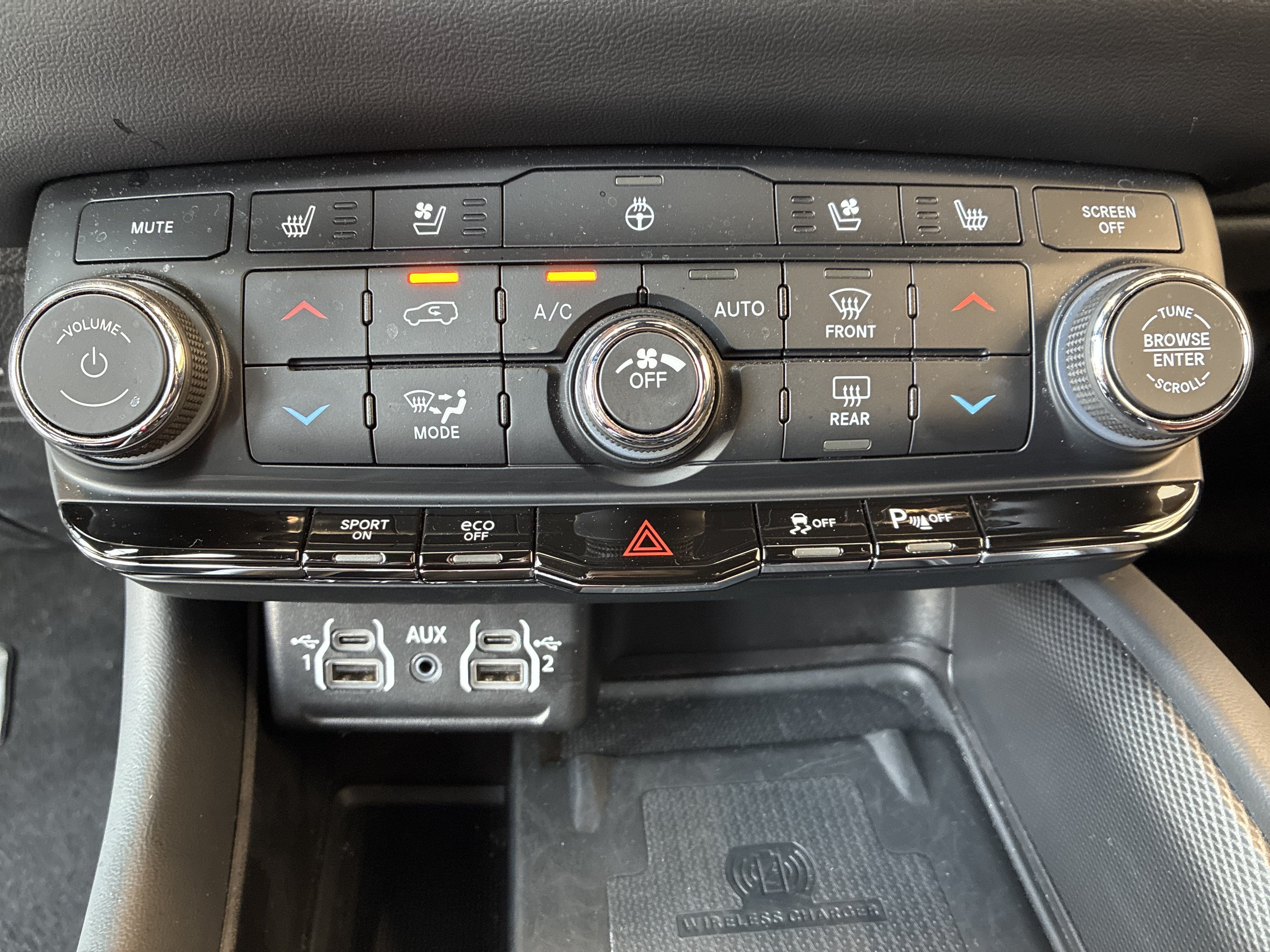 Certified 2023 Dodge Durango R/T AWD/4WD image 28