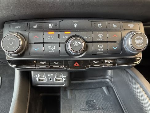 Certified 2023 Dodge Durango R/T AWD/4WD image 28