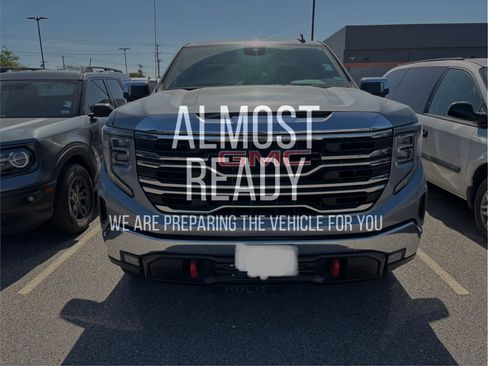 Used 2026 GMC Sierra 1500 SLT RWD image 1