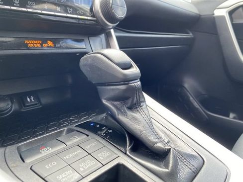 Used 2019 Toyota RAV4 XLE AWD/4WD image 20