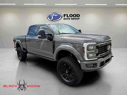 New 2026 Ford F250 Lariat w/ Black Appearance Package