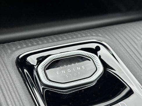 New 2026 Jeep Cherokee Limited AWD/4WD image 35