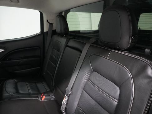 Used 2020 GMC Canyon Denali image 11