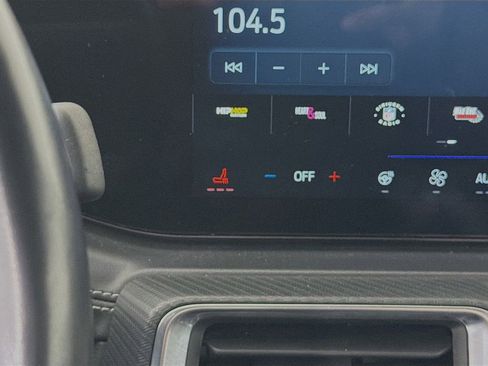 Used 2024 Ford Mustang Premium image 22