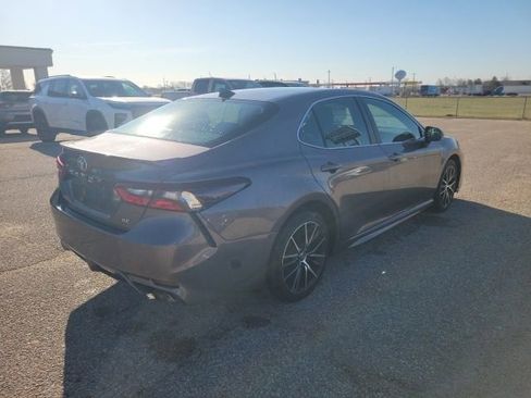 Used 2024 Toyota Camry SE FWD image 21