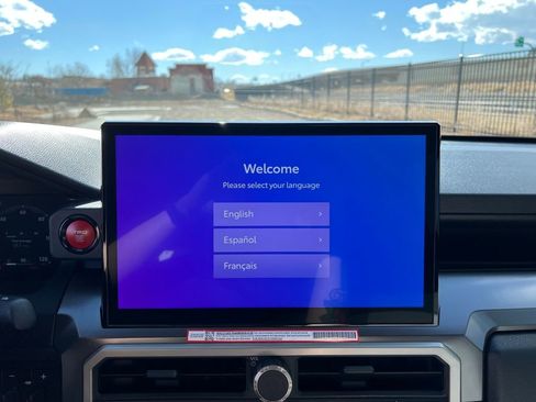 Used 2025 Toyota Tacoma TRD Off-Road w/ TRD Off Road Upgrade Package image 19