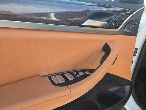 Used 2023 BMW X3 xDrive30i w/ Premium Package image 21