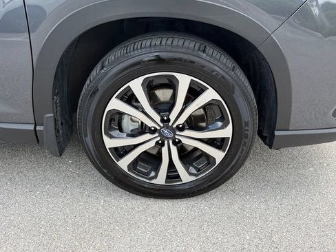 Used 2023 Subaru Forester Limited AWD/4WD image 20