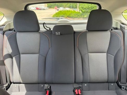Used 2018 Subaru Crosstrek 2.0i Premium w/ Moonroof Package AWD/4WD image 27