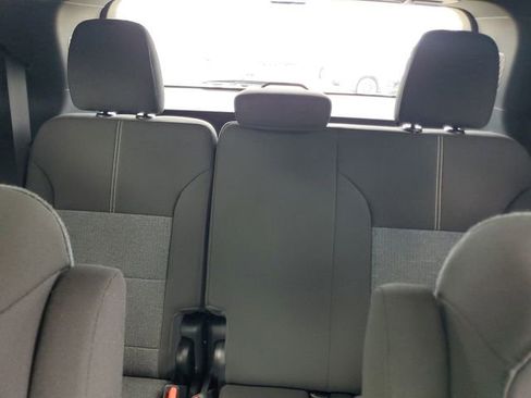 New 2026 GMC Acadia Elevation image 6