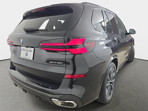 Used 2024 BMW X5 xDrive40i w/ M Sport Package AWD/4WD image 36