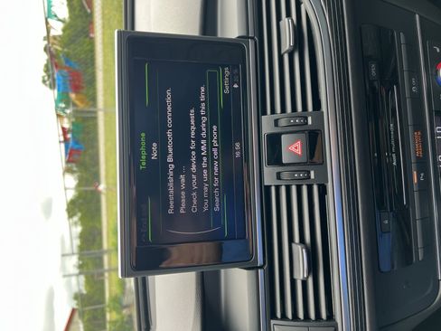 Used 2014 Audi S6 Prestige AWD/4WD image 22