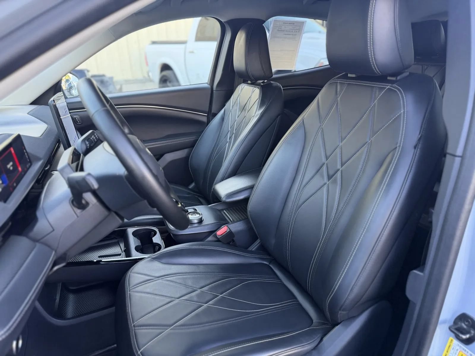 Used 2024 Ford Mustang Mach-E Select AWD/4WD image 15