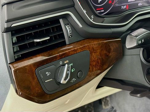 Used 2019 Audi A4 2.0T Premium Plus w/ Premium Plus Package image 10