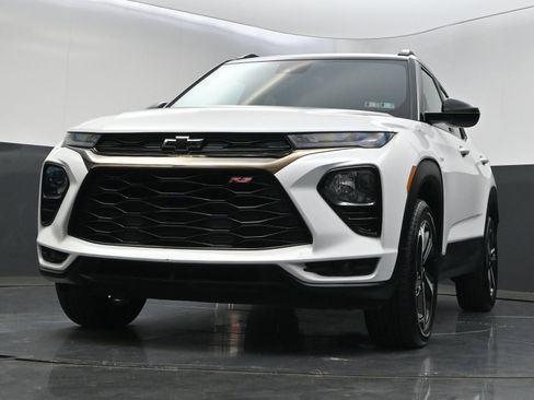 Used 2023 Chevrolet TrailBlazer RS AWD/4WD image 35