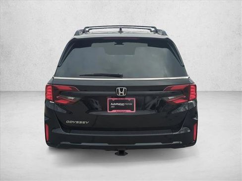 New 2026 Honda Odyssey EX-L image 6
