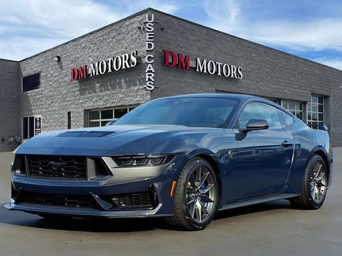Used 2025 Ford Mustang Dark Horse image 1