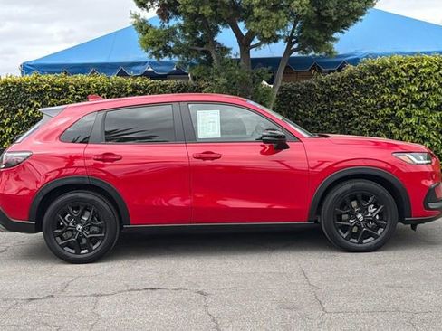 Certified 2024 Honda HR-V Sport image 3