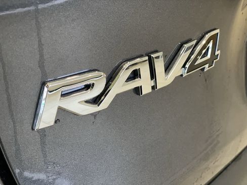 Used 2025 Toyota RAV4 LE image 10