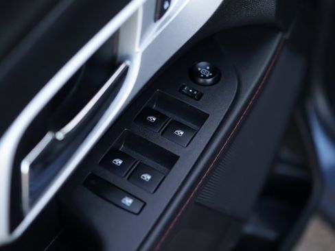 Used 2012 Chevrolet Equinox LT w/ Driver Convenience Package image 22