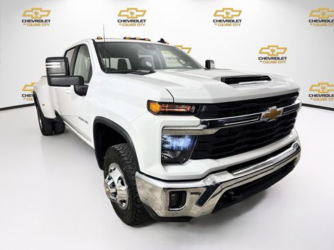 Used 2024 Chevrolet Silverado 3500 LT w/ Safety Package AWD/4WD image 1