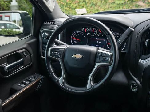Used 2021 Chevrolet Silverado 1500 LT w/ All Star Edition Plus RWD image 13