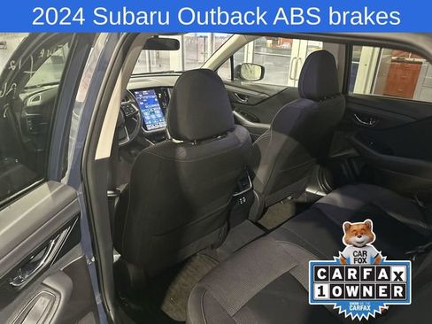 Used 2024 Subaru Outback Premium image 21
