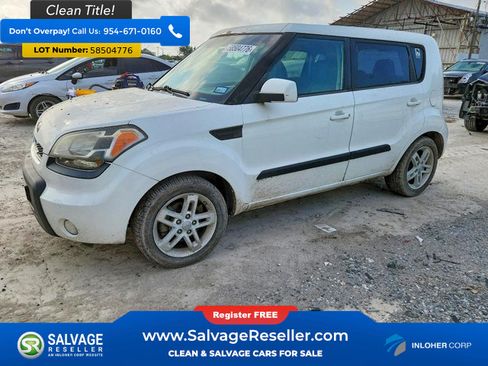 Used 2011 Kia Soul + w/ Audio Pkg FWD image 1