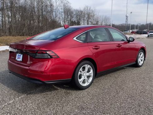 Used 2023 Honda Accord LX image 9