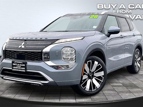 New 2026 Mitsubishi Outlander SEL image 2