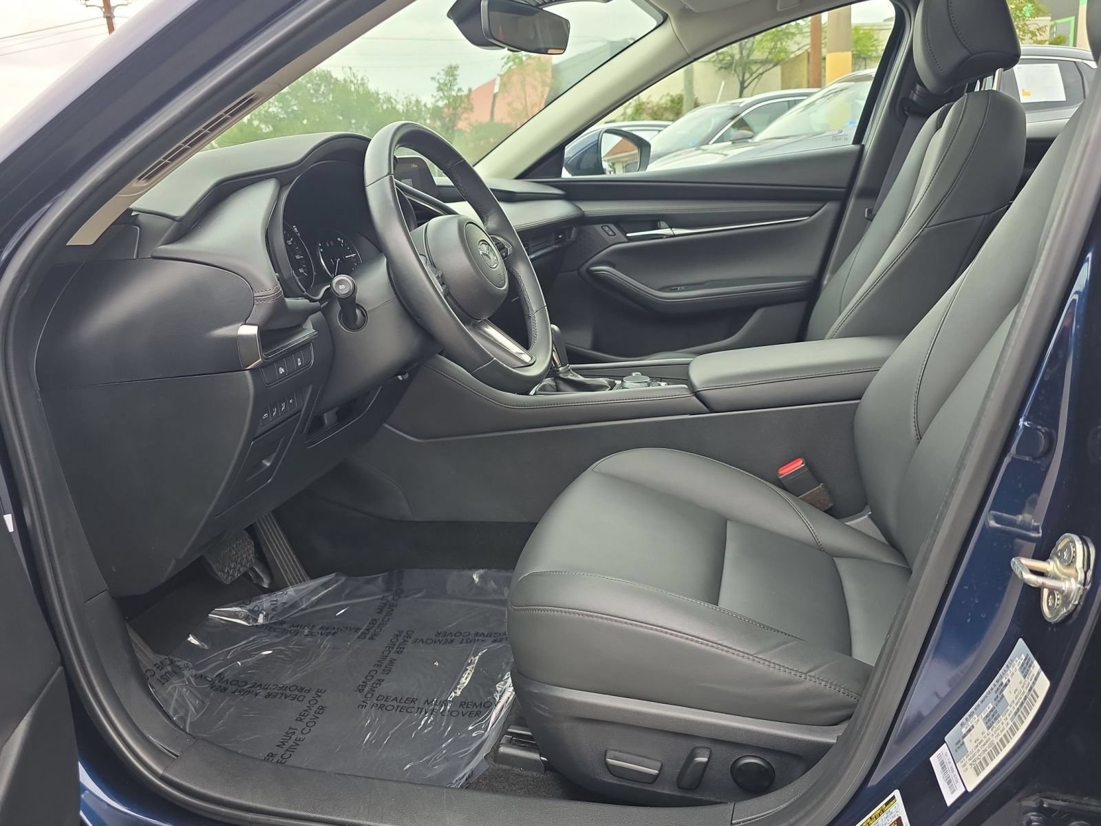 Used 2024 MAZDA MAZDA3 s FWD image 15