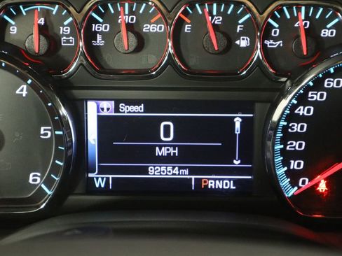 Used 2018 Chevrolet Tahoe 2WD w/ Remote Keyless Entry Package image 34