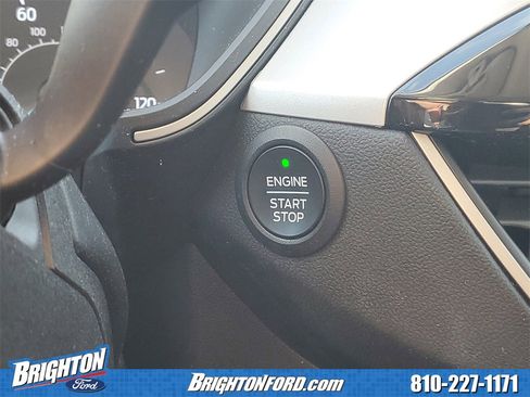 Used 2022 Ford Escape SEL w/ Class II Trailer Tow Package image 30