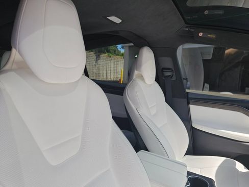 Used 2016 Tesla Model X P90D AWD/4WD image 11