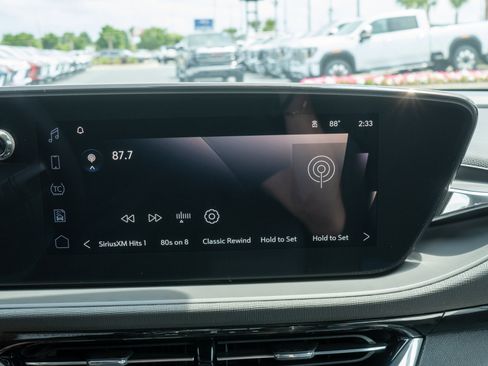 New 2026 Buick Envista Sport Touring w/ Convenience I Package FWD image 16