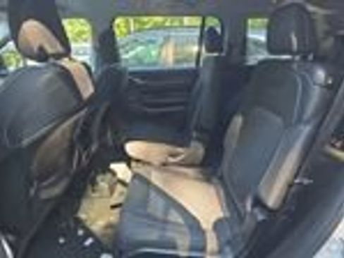 Used 2023 Jeep Grand Cherokee L Laredo w/ Luxury Tech Group I AWD/4WD image 7