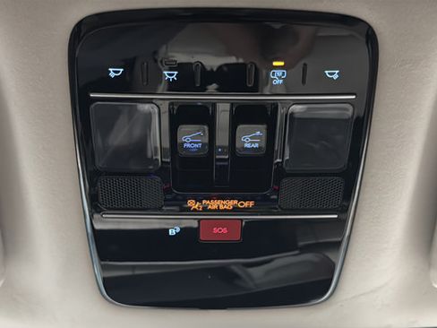 Used 2025 Hyundai Santa Fe Calligraphy AWD/4WD image 32