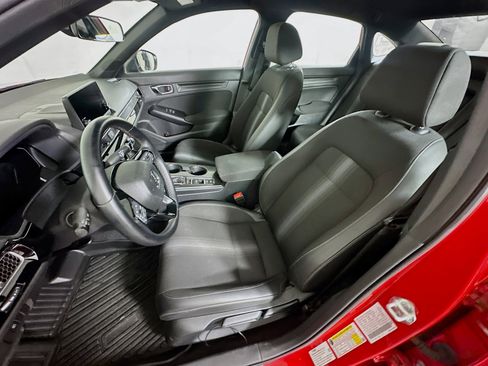 Used 2025 Honda Civic Sport image 13