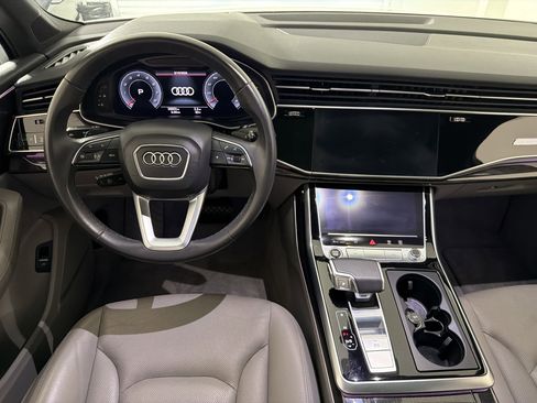 Used 2021 Audi Q7 3.0T Prestige w/ Prestige Package AWD/4WD image 31