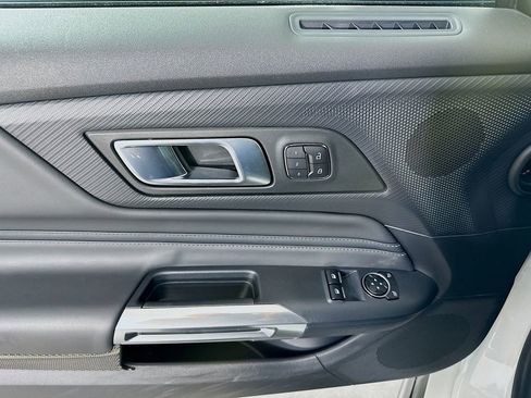 Used 2024 Ford Mustang GT Premium RWD image 19