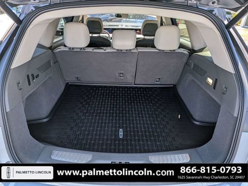 Certified 2024 Lincoln Nautilus Reserve w/ Equipment Group 202A AWD/4WD image 12