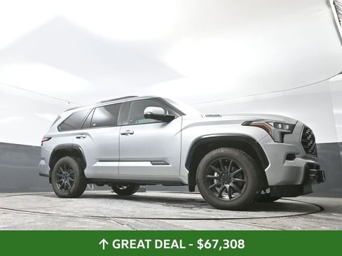 Used 2024 Toyota Sequoia Platinum image 27