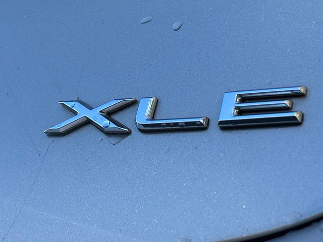 Used 2014 Toyota Avalon XLE Touring FWD image 12