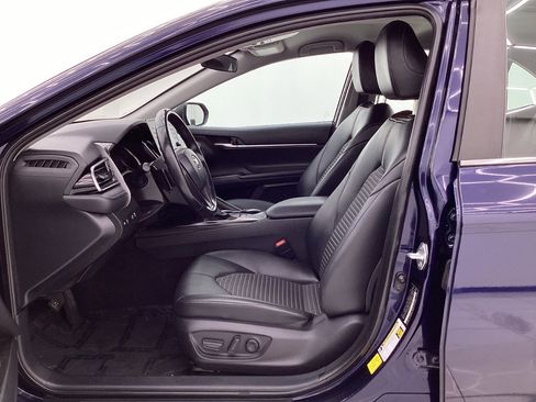 Used 2022 Toyota Camry SE image 14