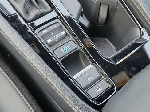 Used 2024 Honda Accord Sport image 27
