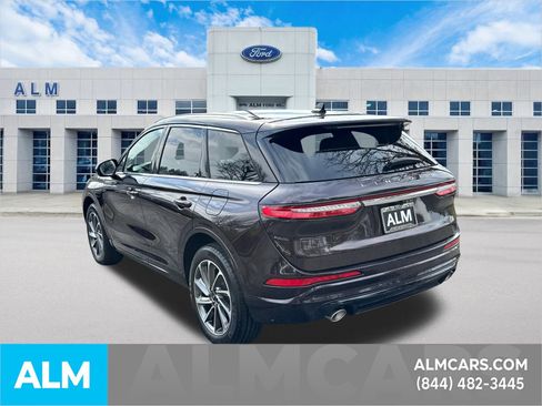 Used 2023 Lincoln Corsair Grand Touring AWD/4WD image 8