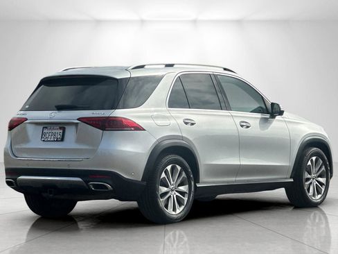 Used 2021 Mercedes-Benz GLE 350 4MATIC image 3