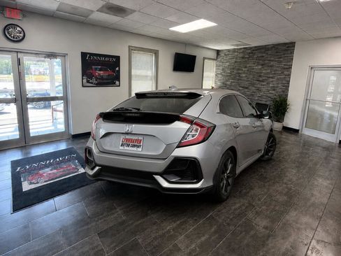 Used 2020 Honda Civic EX-L image 6
