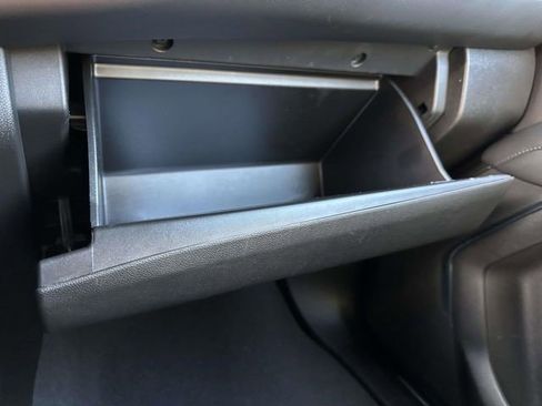 Certified 2025 Chevrolet Suburban Z71 image 30